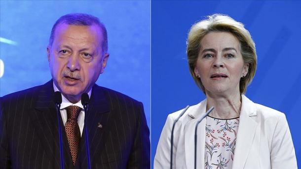 Bisedë telefonike Erdogan-Von der Leyen, në fokus marrëdhëniet Turqi-BE dhe refugjatët