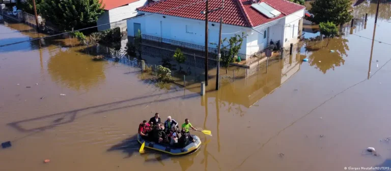 Greqi: Vazhdon puna e emergjencës në rajonet e përmbytjeve