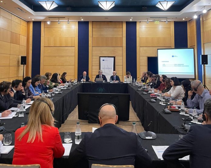 ballina-2048x1632-1-696x555